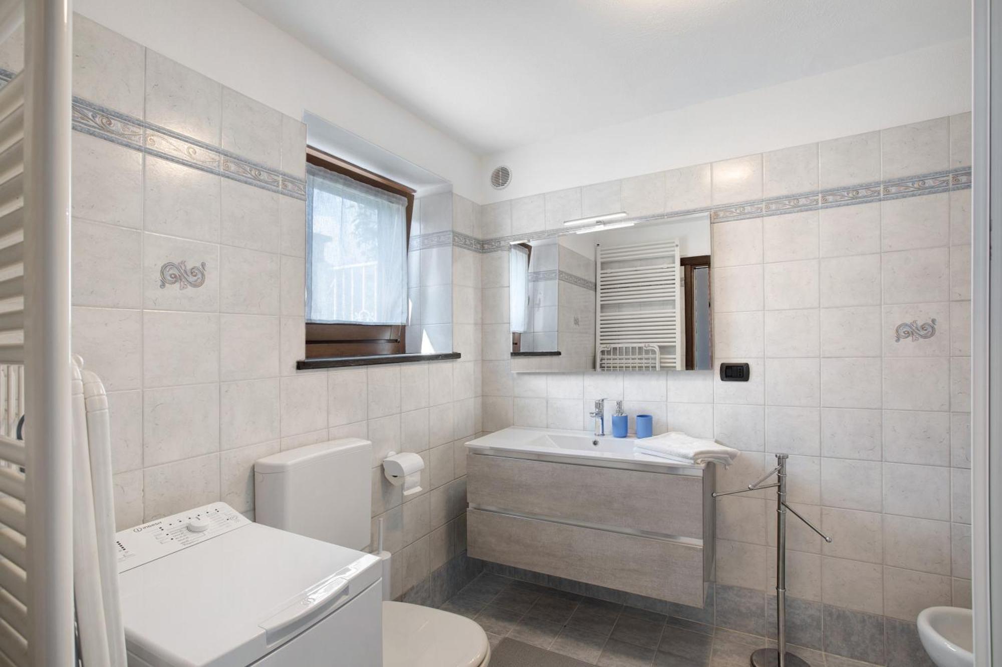 Casa Sabrina - Appartamento Blu أَويستا المظهر الخارجي الصورة