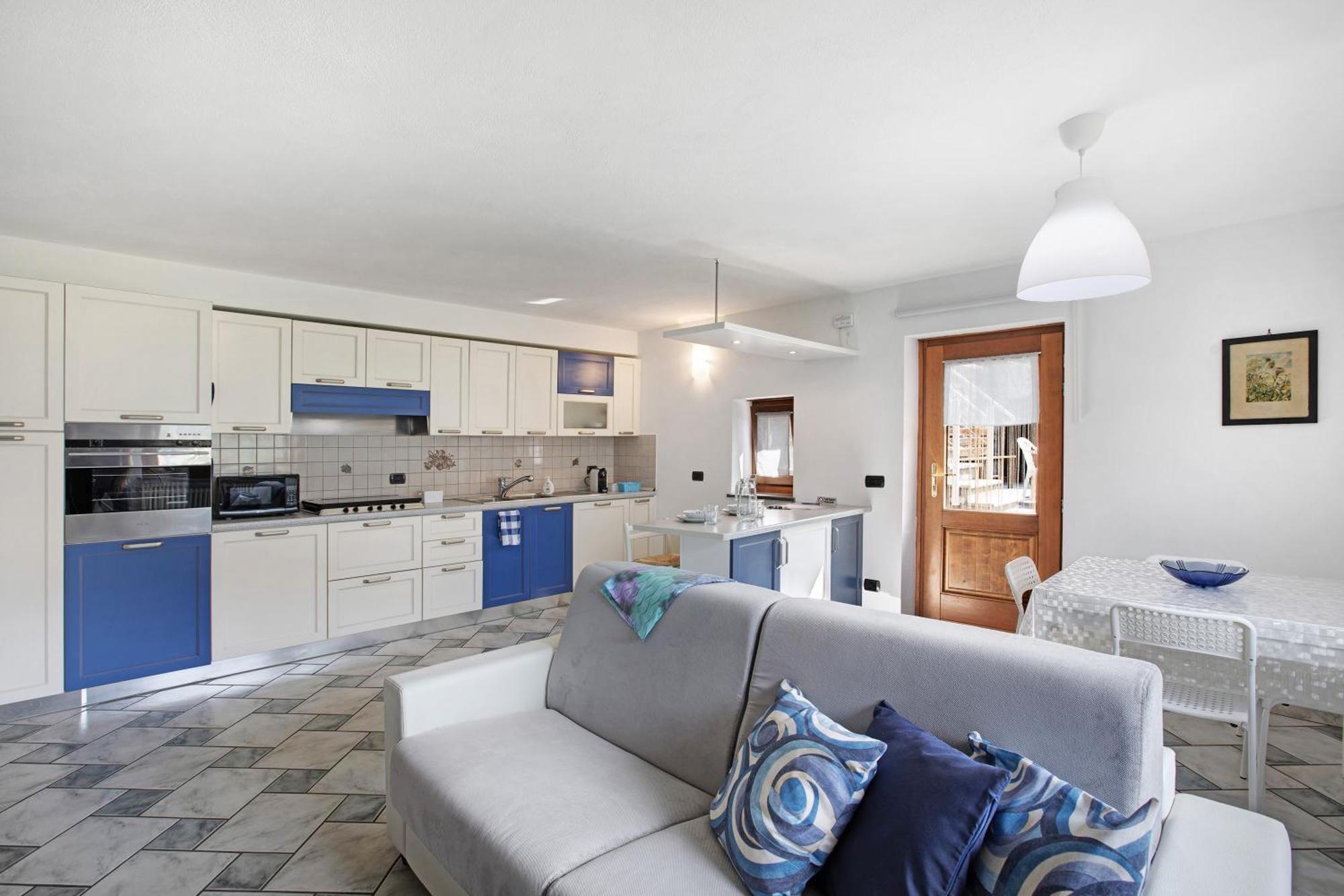Casa Sabrina - Appartamento Blu أَويستا المظهر الخارجي الصورة