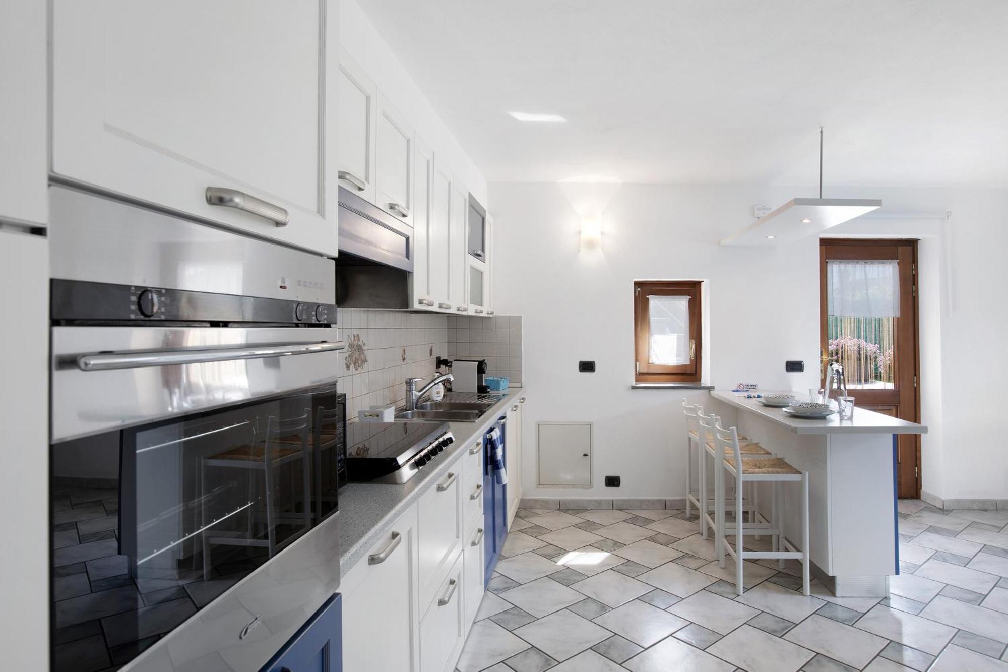 Casa Sabrina - Appartamento Blu أَويستا المظهر الخارجي الصورة