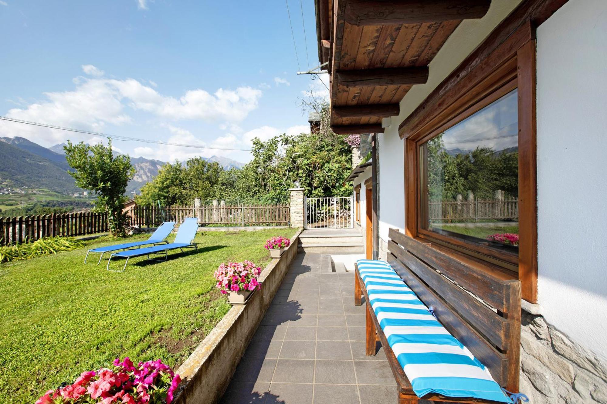 Casa Sabrina - Appartamento Blu أَويستا المظهر الخارجي الصورة